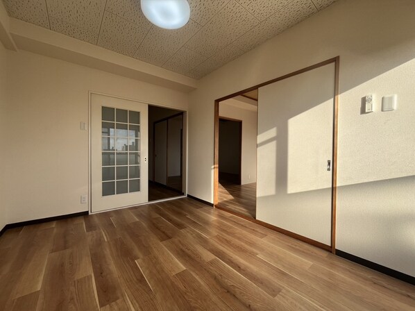 メゾンヒカリの物件内観写真